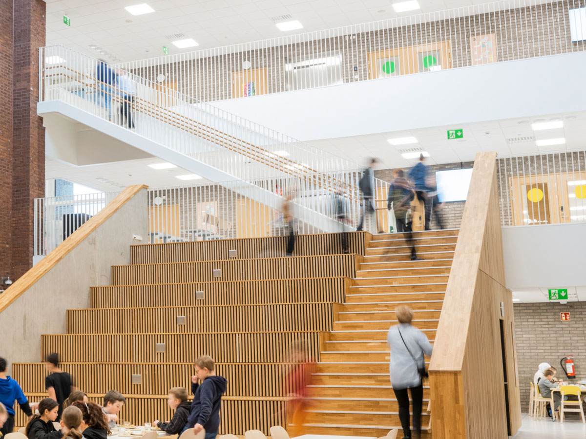 Vaikuttava referenssikohde